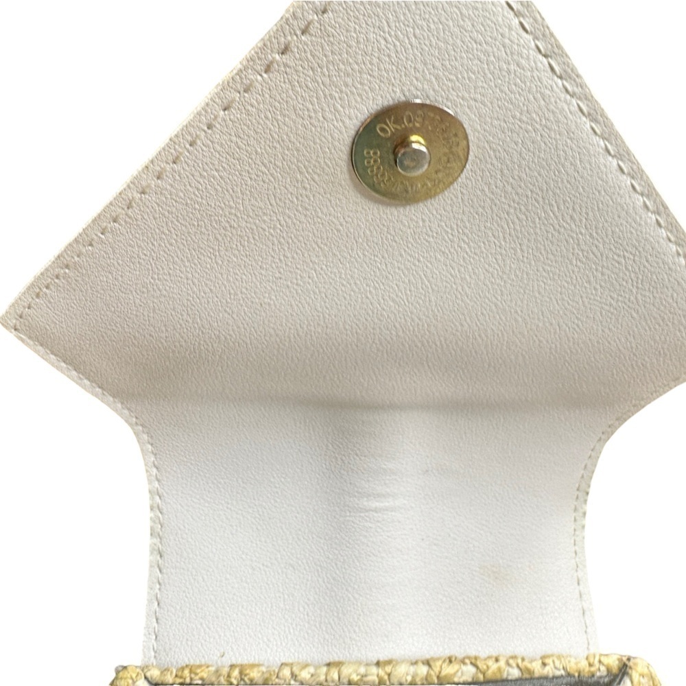 Small Purse (Used - Good Condition) - Picture 5 of 9